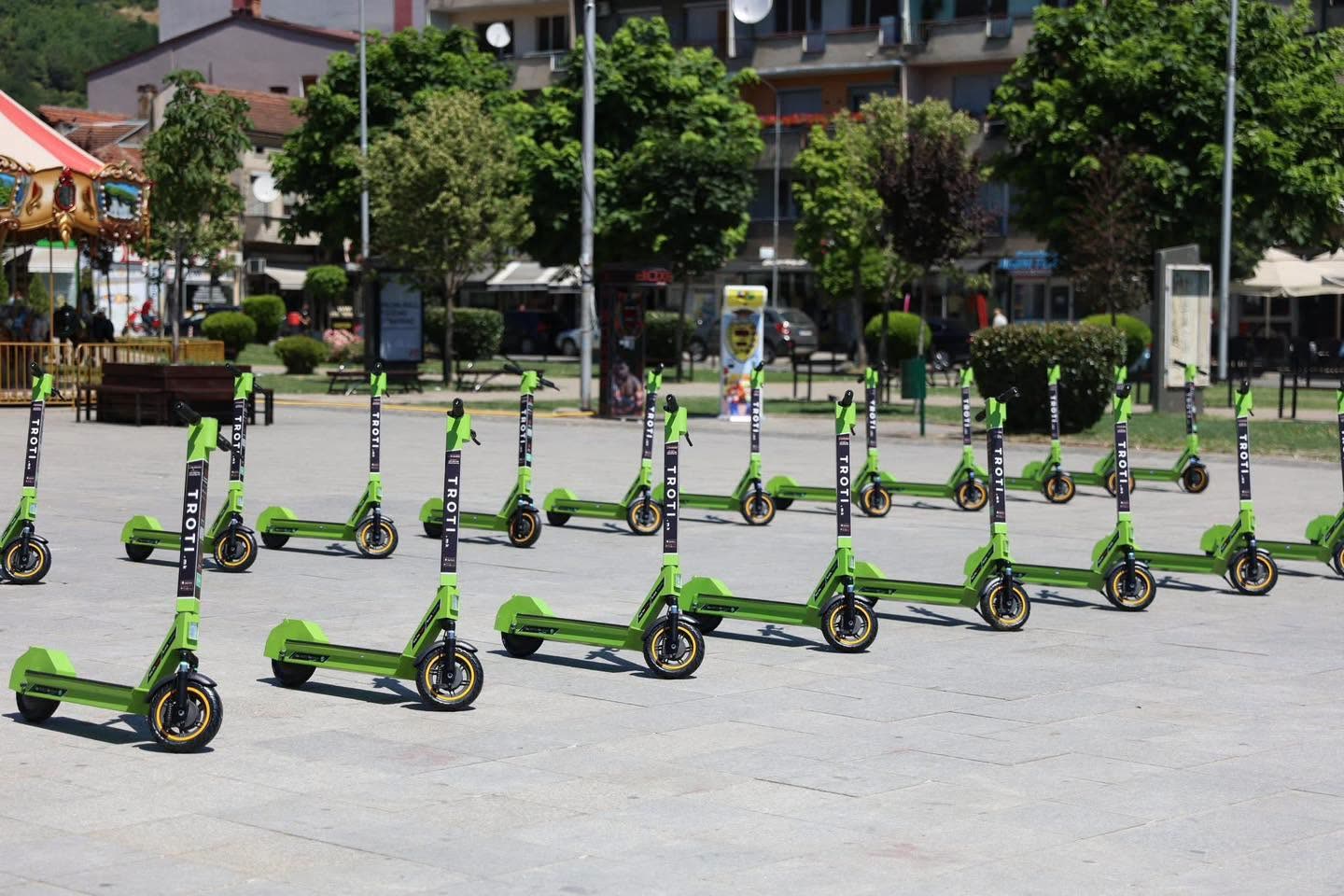 TROTI E-Scooters by AR HOLDING